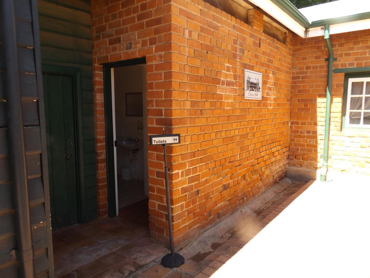 Courtyard Faversham House Bed & Breakfast York Exterior photo